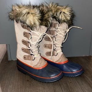 Sorel Winter Boots with Fur Trim - Tan, Brown, and Blue